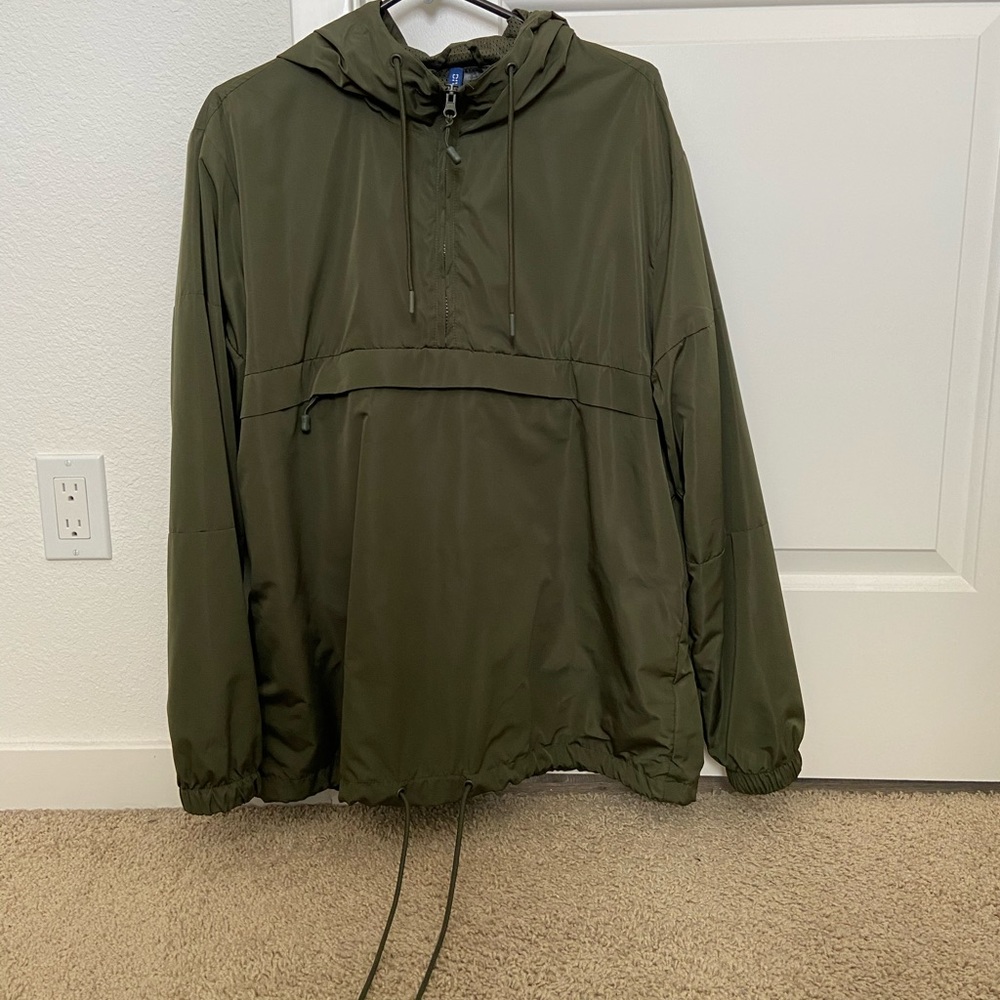 H&M green pullover windbreaker